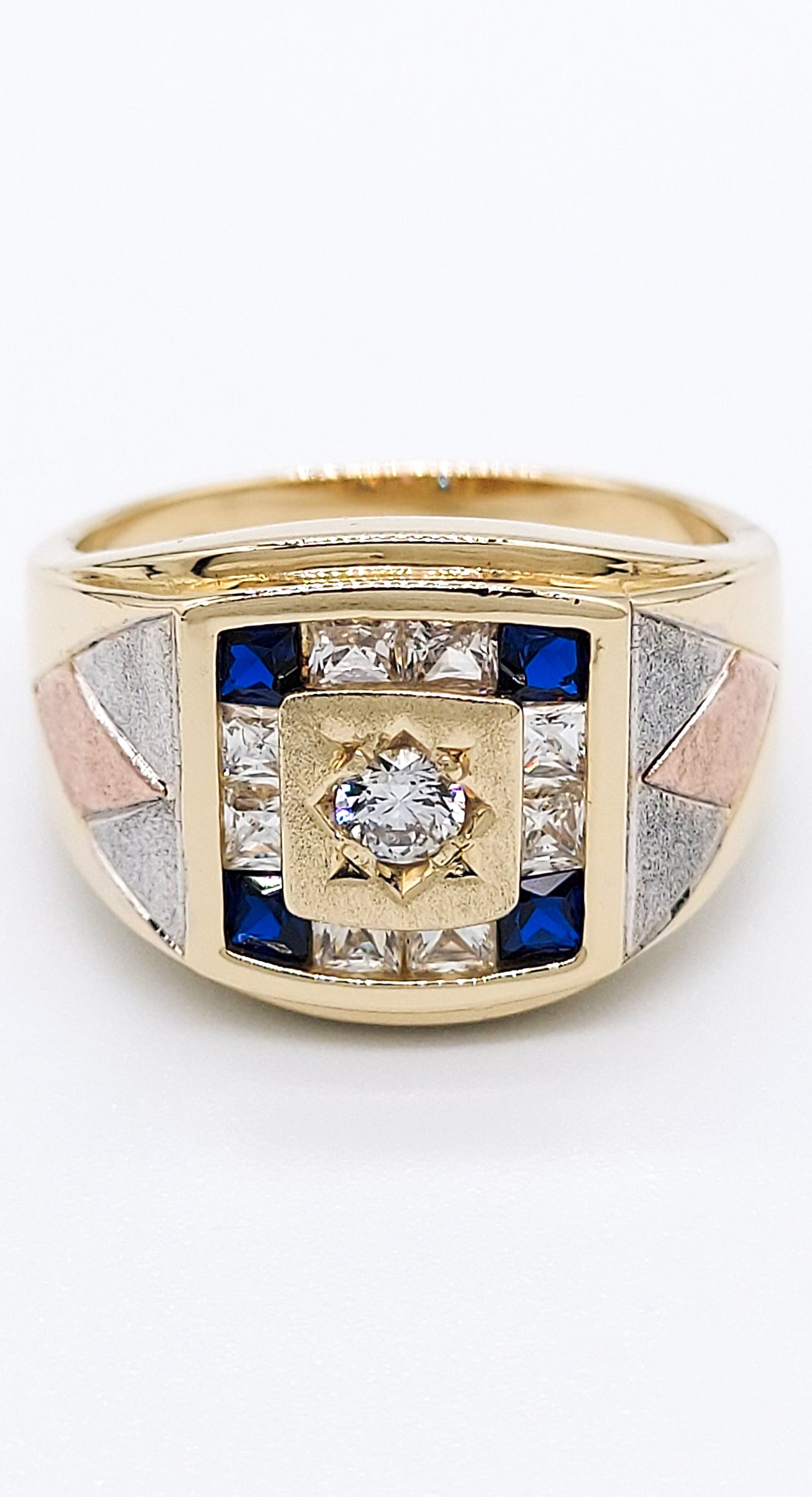 Checkmate Edition - Blue Sapphire and White Stone 14K Gold