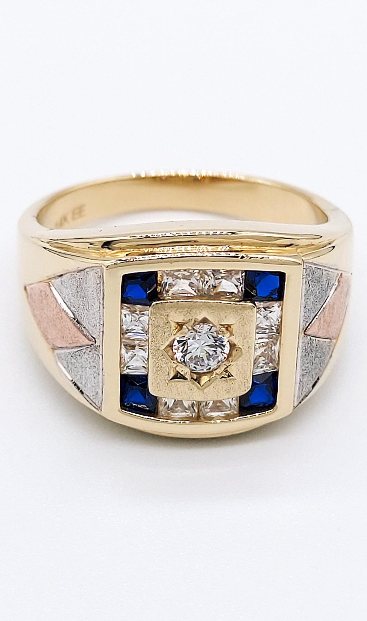 Checkmate Edition - Blue Sapphire and White Stone 14K Gold