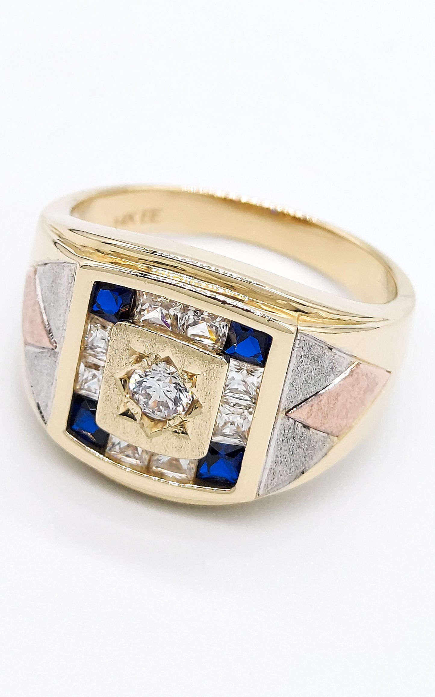 Checkmate Edition - Blue Sapphire and White Stone 14K Gold